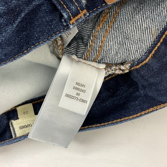 Madewell Baggy Tapered Jeans - Picture 10 of 11